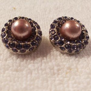 Joan River Clip On Earrings